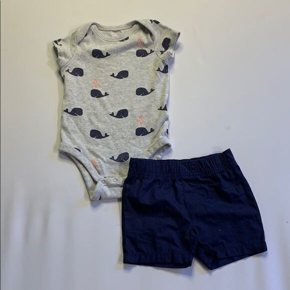 Baby Gap Bodysuit 6-12m whales Carter’s Shorts 6m - Picture 1 of 6